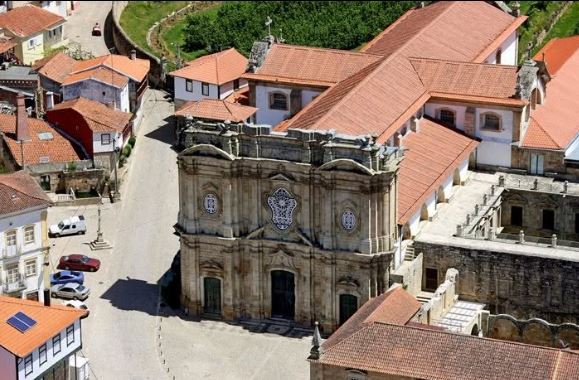 Vila de Salzedas